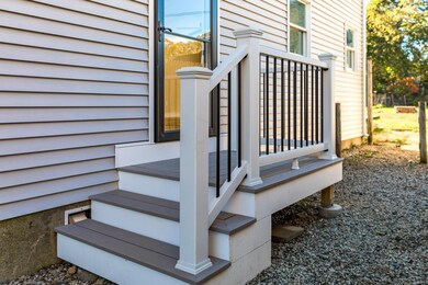 251 Raleigh Way, Portsmouth, NH 03801 - photo 4