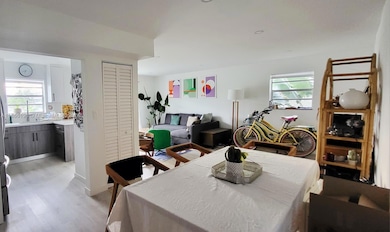 1605 Meridian Ave unit 401, Miami Beach, FL 33139 - photo 4