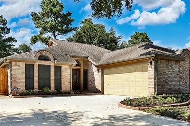 11118 Winspring Dr, Tomball, TX 77377 - photo 3