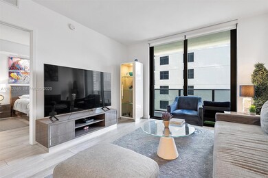 55 SW 9th St unit 1510, Miami, FL 33130 - photo 5