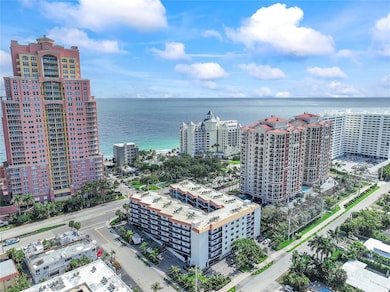 Tradewinds by the Sea unit 208, Fort Lauderdale, FL 33305 - photo 2