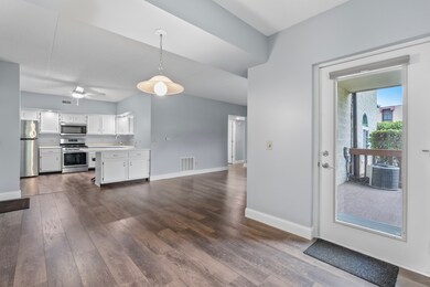 1275 Mesa Dr unit 1275, Joliet, IL 60435 - photo 5