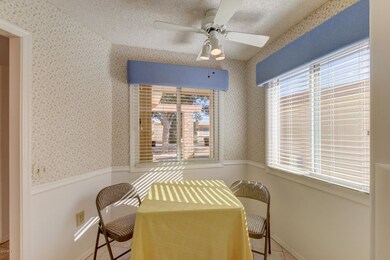 14030 N Palm Ridge Dr W, Sun City, AZ 85351 - photo 5