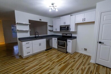 305 Houston St, Pottsboro, TX 75076 - photo 5