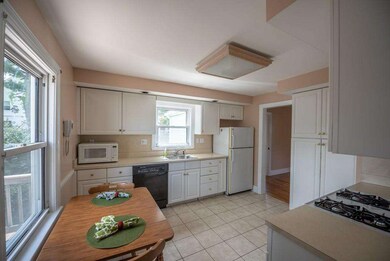 4 Bay State Blvd, Peabody, MA 01960 - photo 5