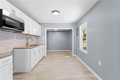 3819 E 53rd Terrace, Kansas City, MO 64130 - photo 5