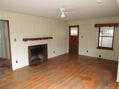 29 Shady Oak Dr, Asheville, NC 28803 - photo 2