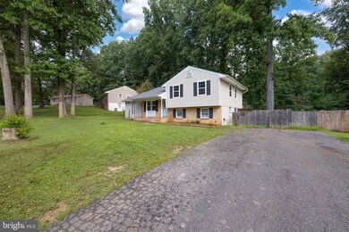 6807 Ashton Cir, Fredericksburg, VA 22407 - photo 3