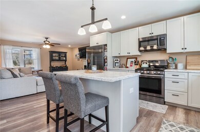 33 Langworthy Rd, Westerly, RI 02891 - photo 5