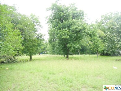 211 Knox St, San Marcos, TX 78666 - photo 3