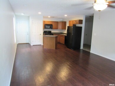 1219 N Perry St unit 5, Davenport, IA 52803 - photo 6