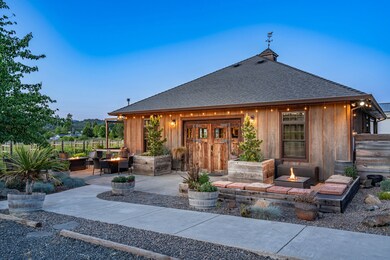 5719 Jerome Prairie Rd, Grants Pass, OR 97527 - photo 4