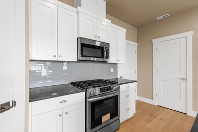 3956 SW Badger Ave unit 135, Redmond, OR 97756 - photo 6