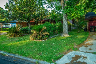 10510 Rockaway Dr, Houston, TX 77016 - photo 3