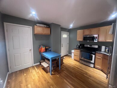 6 Arcadia St unit 2, Dorchester, MA 02122 - photo 5