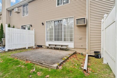 8 Marigold Cir, North Providence, RI 02904 - photo 4