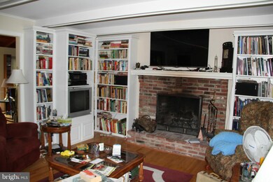 713 W Timonium Rd, Lutherville Timonium, MD 21093 - photo 3