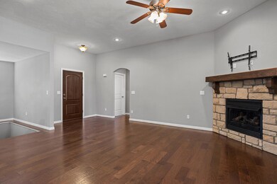 645 N Maplewood Hills Rd, Nixa, MO 65714 - photo 4