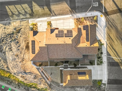 302 W Congress St, Colton, CA 92324 - photo 4