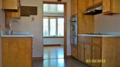 9836 Sunnyside Ave, Schiller Park, IL 60176 - photo 4