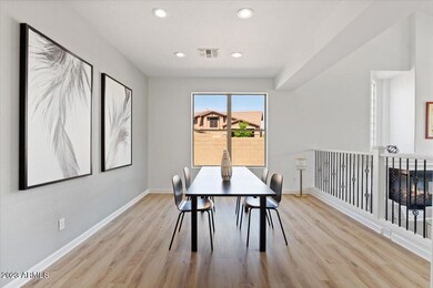 08-Dining Room