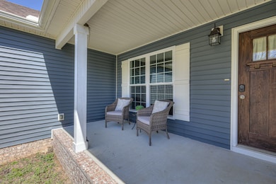 106 Doak St, Shelbyville, TN 37160 - photo 2