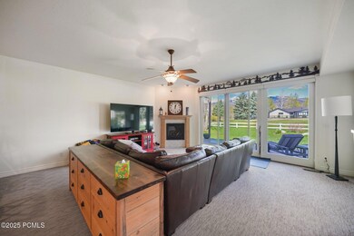 384 Cottage Creek Ct, Midway, UT 84049 - photo 3