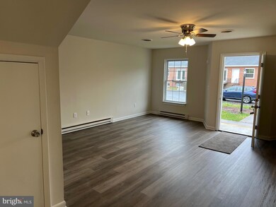 70 Briarwood Ln unit 3, Berkeley Springs, WV 25411 - photo 3