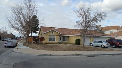 5353 Lakewood Ct, Palmdale, CA 93552 - photo 3