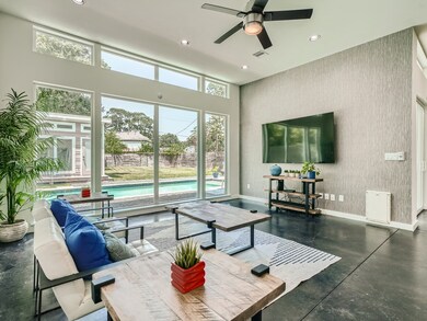 1154 Kinley Ln, Houston, TX 77018 - photo 6