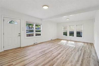 4120 57th St, Des Moines, IA 50310 - photo 4