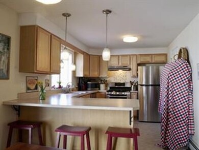 64 W Pomeroy Ln, Amherst, MA 01002 - photo 7