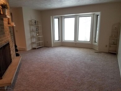 4224 Knoll Cir, Lansing, MI 48917 - photo 7