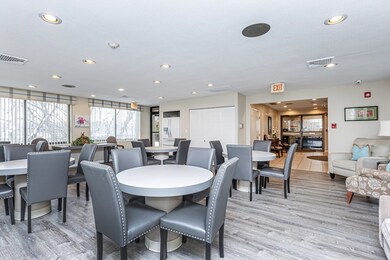 1004 Paradise Rd unit 1A, Swampscott, MA 01907 - photo 6