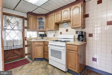 2101 Redthorn Rd, Middle River, MD 21220 - photo 7