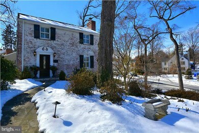 710 Woodside Pkwy, Silver Spring, MD 20910 - photo 2