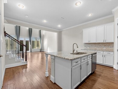 8405 Water Oak Pass Dr, Houston, TX 77055 - photo 5