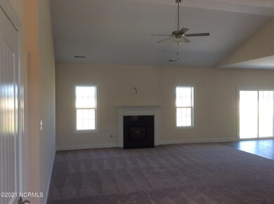 2004 Snapper St, New Bern, NC 28562 - photo 2