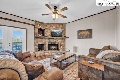 144 Skyleaf Ln unit 703, Sugar Mountain, NC 28604 - photo 4