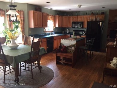 109 Rose Dr, Saylorsburg, PA 18353 - photo 3