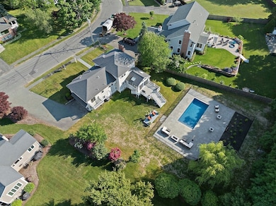 109 Harbor View Rd, Milton, MA 02186 - photo 4