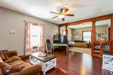 617 S 3rd Ave W, Newton, IA 50208 - photo 3