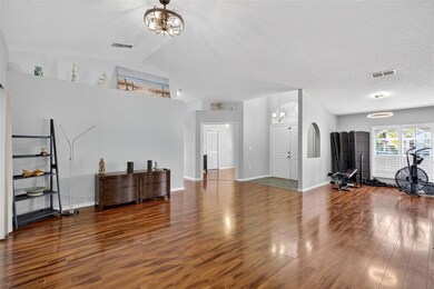 4033 Dover Dr E, Bradenton, FL 34203 - photo 4