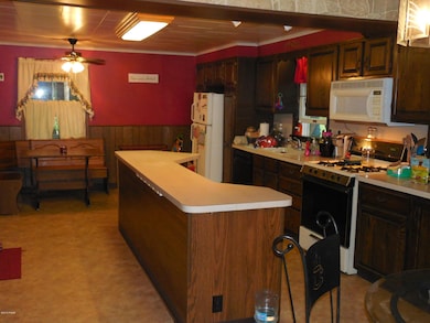 114 Falls Ave, Hawley, PA 18428 - photo 3