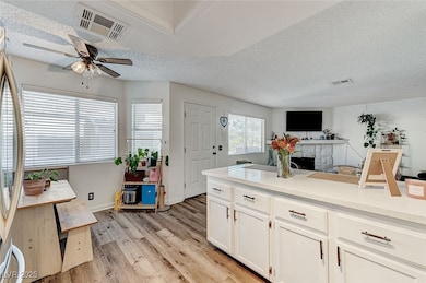 929 Rockview Dr unit 202, Las Vegas, NV 89128 - photo 5