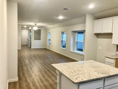 30371 Castle Stuart Ct, Cleveland, TX 77327 - photo 6