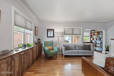 07-Living Room