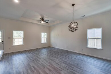 1006 S Smith St, Ennis, TX 75119 - photo 3