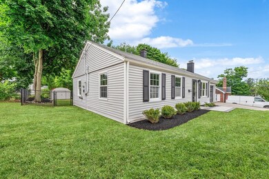 565 Middle St, East Weymouth, MA 02189 - photo 3