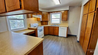 516 S Fern St, Nampa, ID 83686 - photo 6